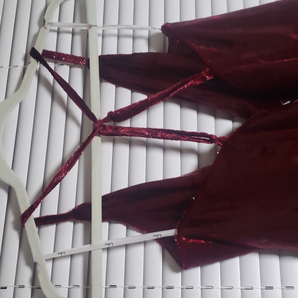 NWT Lulus L Stunning Ways Wine Red Velvet Sleeveless Mini Dress - Picture 14 of 15